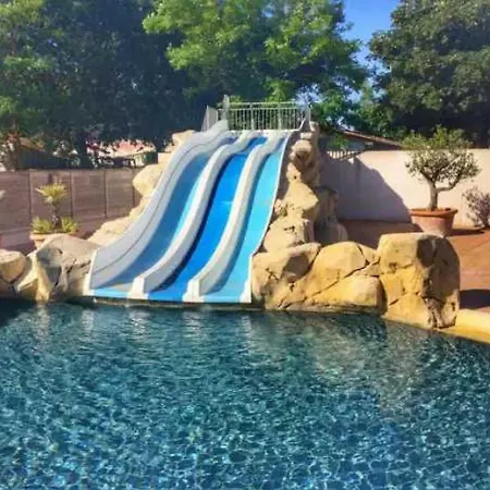 Zecamping 5 Pet Friendly Animé Avec Piscine Couverte En Bord De Saint-Georges-d'Oleron