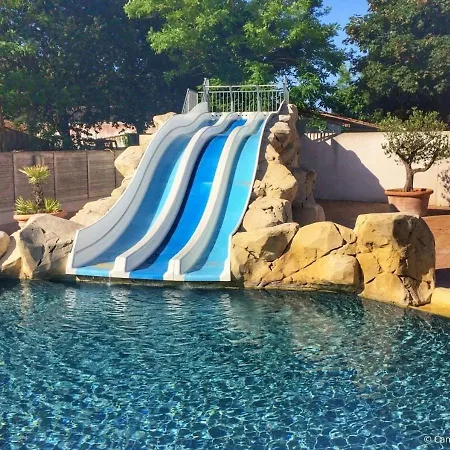 Zecamping 5 Pet Friendly Anime Avec Piscine Couverte En Bord De Saint-Georges-d'Oleron
