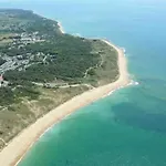 Campingplads Zecamping 5 Etoiles Pet Friendly Anime Avec Piscine Couverte En Bord De Mer