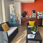 Zecamping 5 Etoiles Pet Friendly Anime Avec Piscine Couverte En Bord De Mer Camping