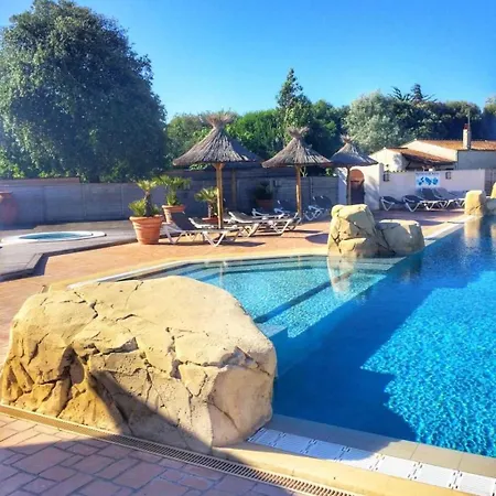 Camping 5 étoiles - Piscine - Eeaibb *