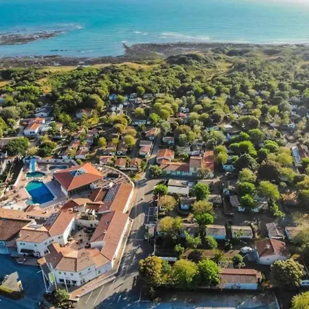 5 étoiles - Piscine - Eeaibb *