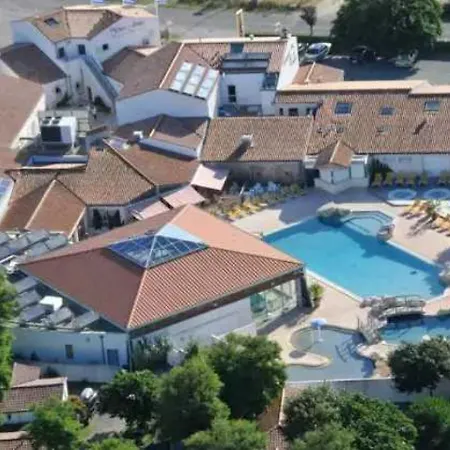 Camping 5 étoiles - Piscine - Eeaibb Saint-Georges-d'Oleron