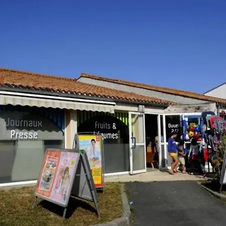 Zecamping 5 Pet Friendly Anime Avec Piscine Couverte En Bord De Saint-Georges-d'Oleron