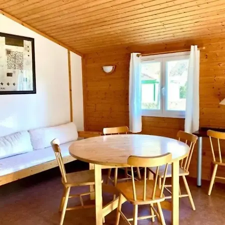 Zecamping 5 Pet Friendly Anime Avec Piscine Couverte En Bord De Campsite Saint-Georges-d'Oleron
