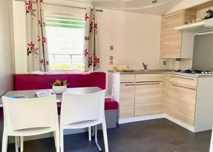 5 Etoiles - Piscine - Eeaibb