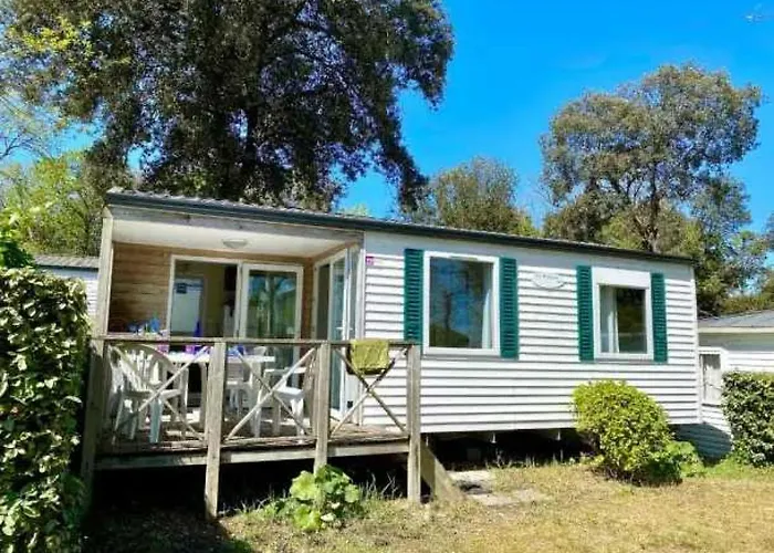 5 Etoiles - Piscine - Eeaibb *