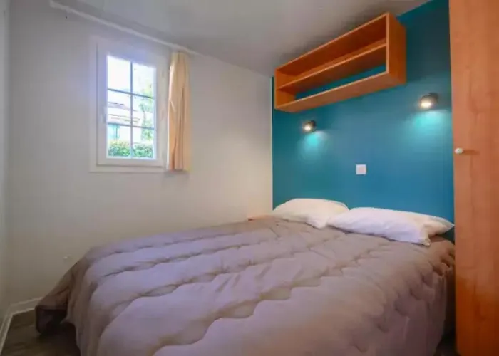 Camping 5 étoiles - Piscine - eeaibb