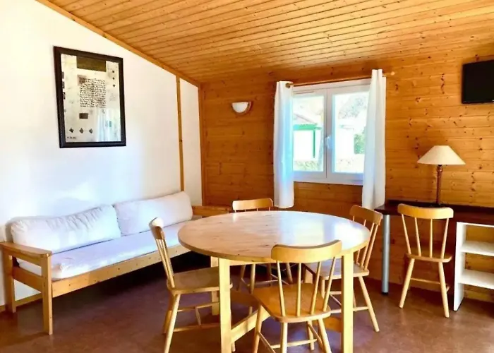 Camping 5 étoiles - Piscine - eeaibb Camping Saint-Georges-d'Oleron