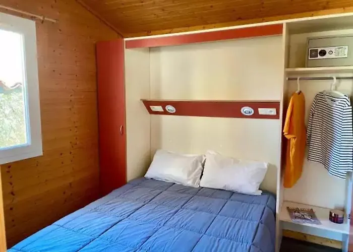 Camping 5 étoiles - Piscine - eeaibb